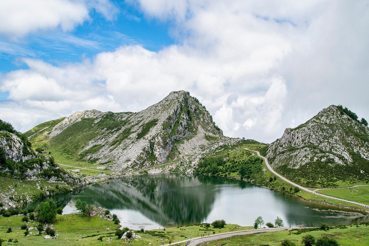 Lagos de Covadonga: cómo visitarlos